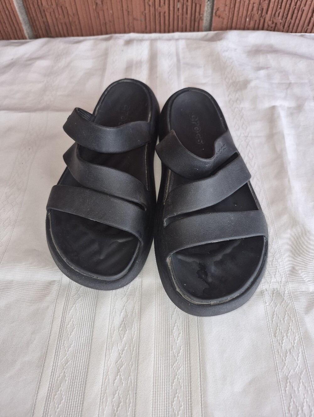 Black Comfortable Crocs